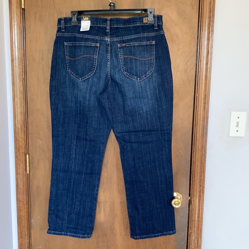 Lee jean midrise relaxed fit straight leg jean 16 short - Picture 13 of 17